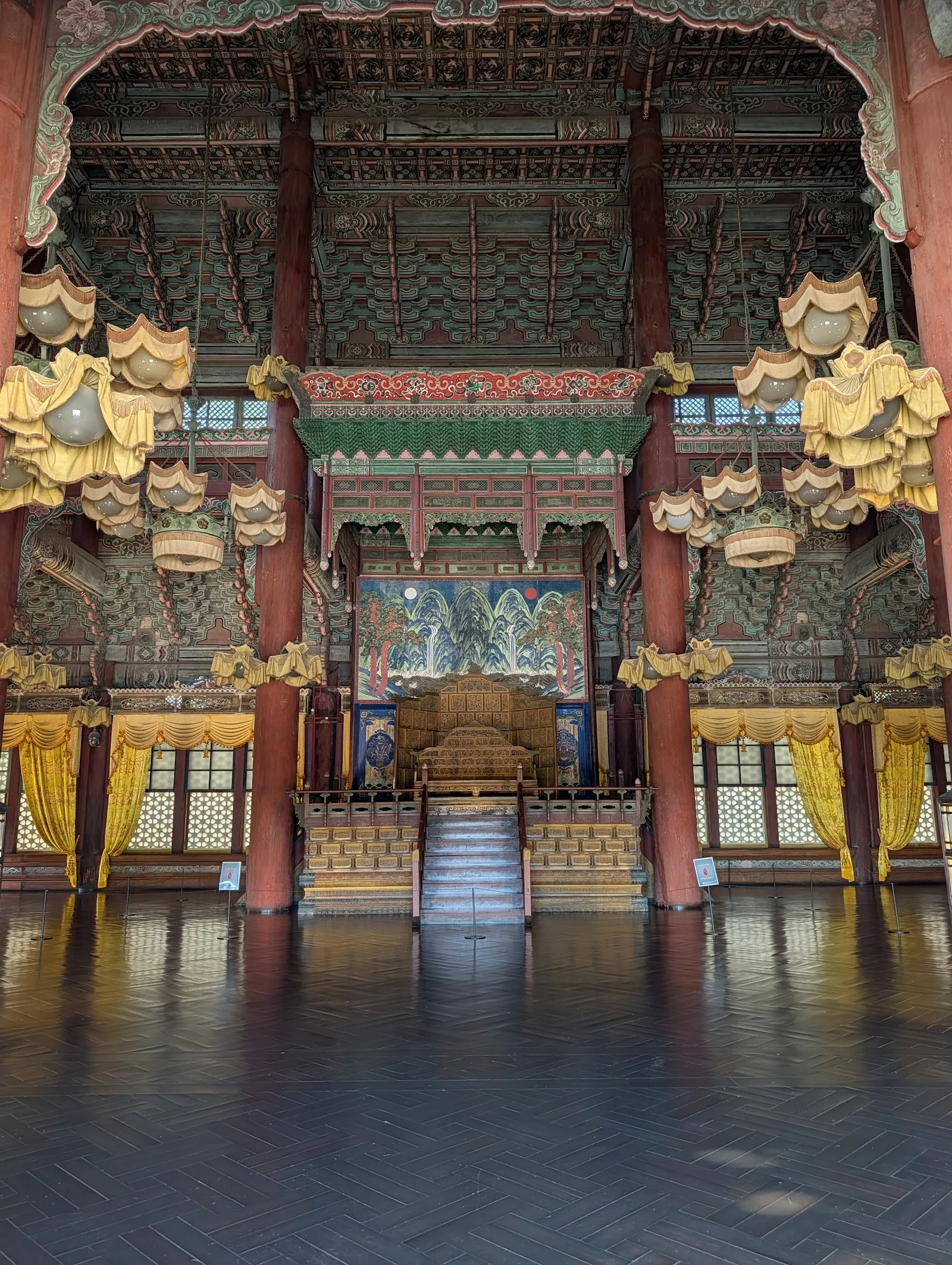 La sala del trono del palacio Changdeokgung